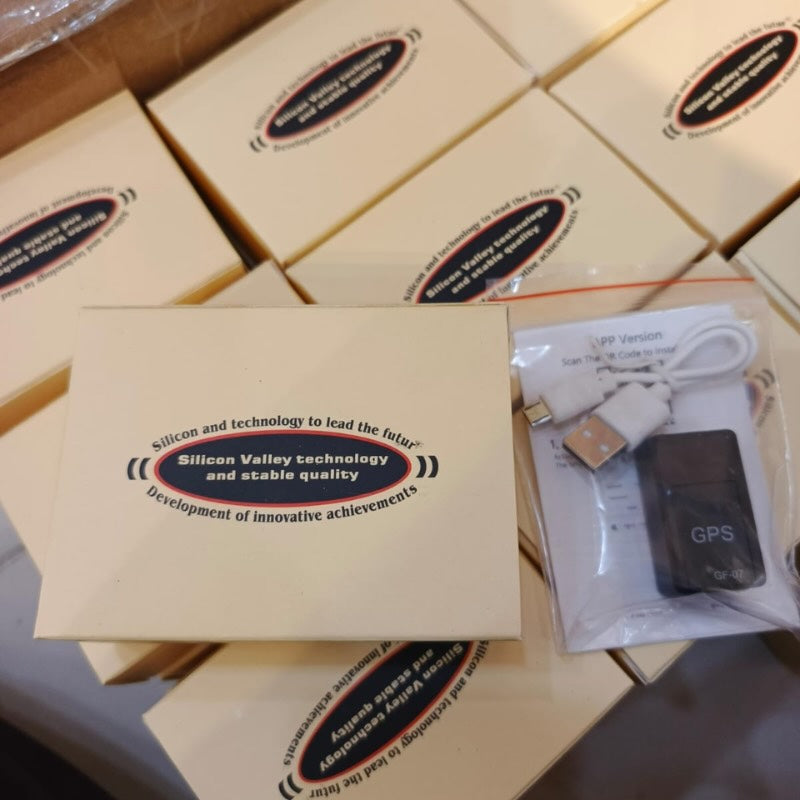 Mini GPS Tracker